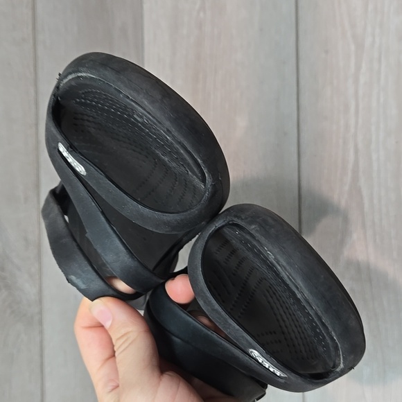 Crocs Women Wedge Sandals Shoes Sz 9 - Picture 3 of 13